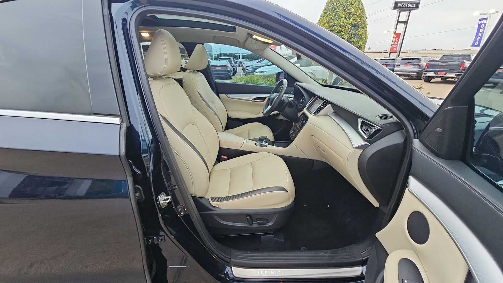 2021 INFINITI QX50 ESSENTIAL