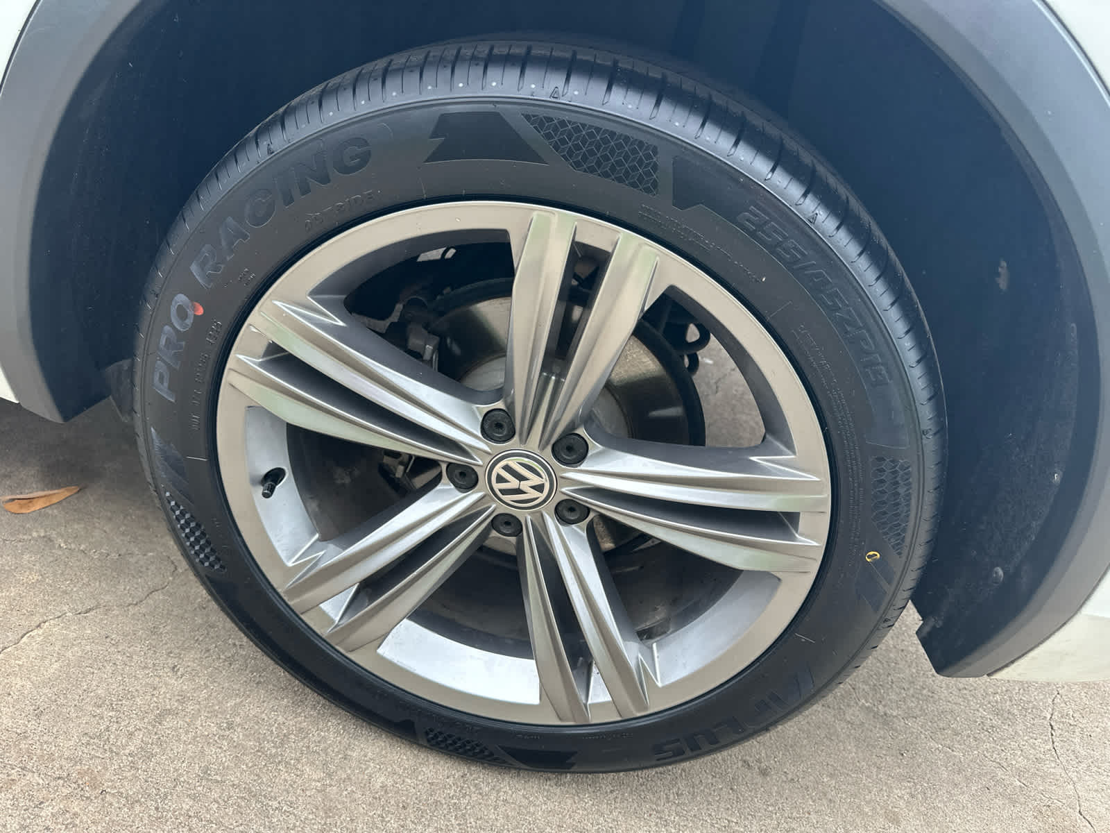 2019 Volkswagen Tiguan 2.0T SEL