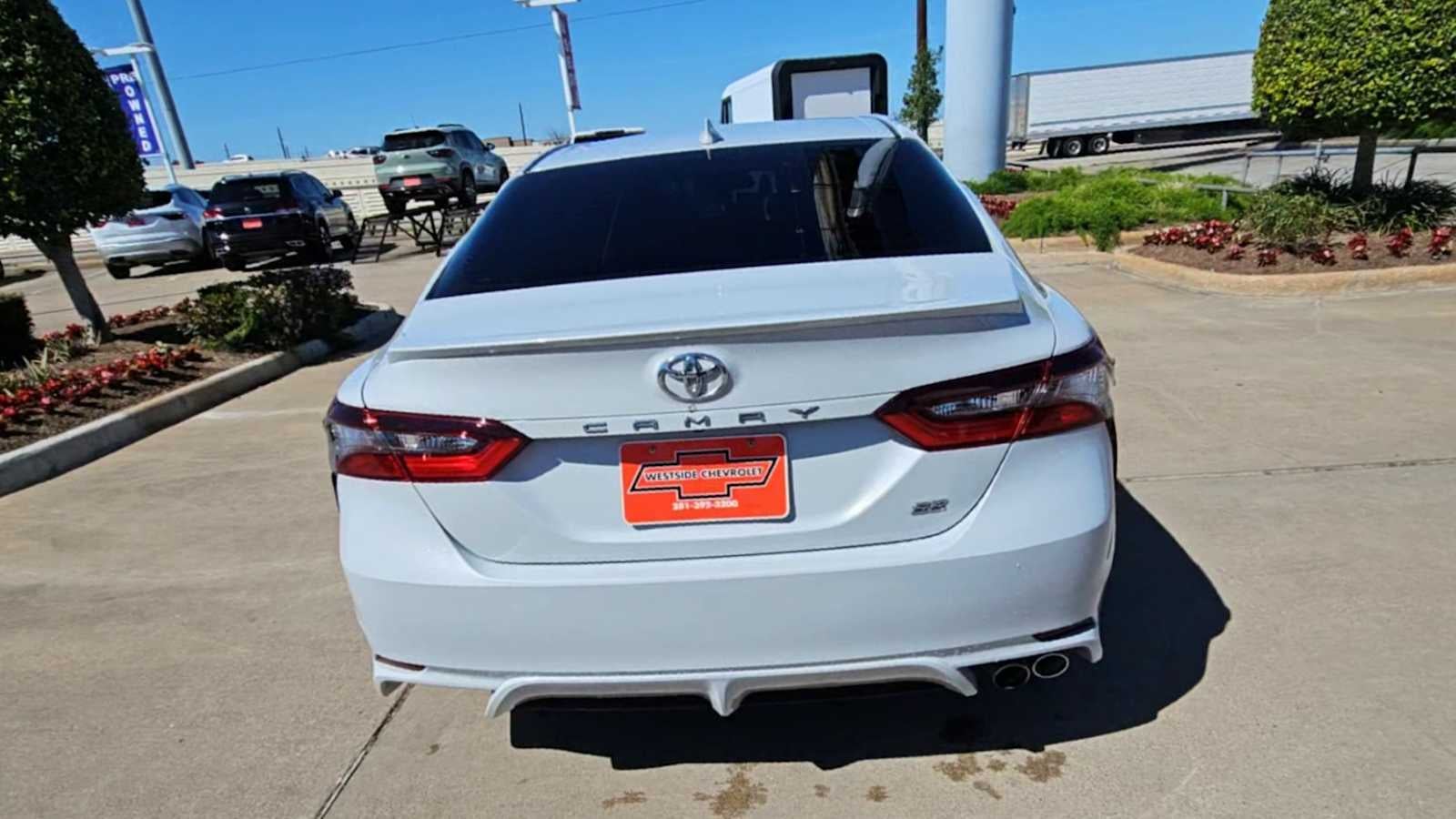 2022 Toyota Camry SE