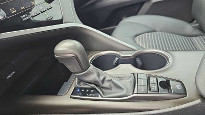 2024 Toyota Camry Hybrid SE