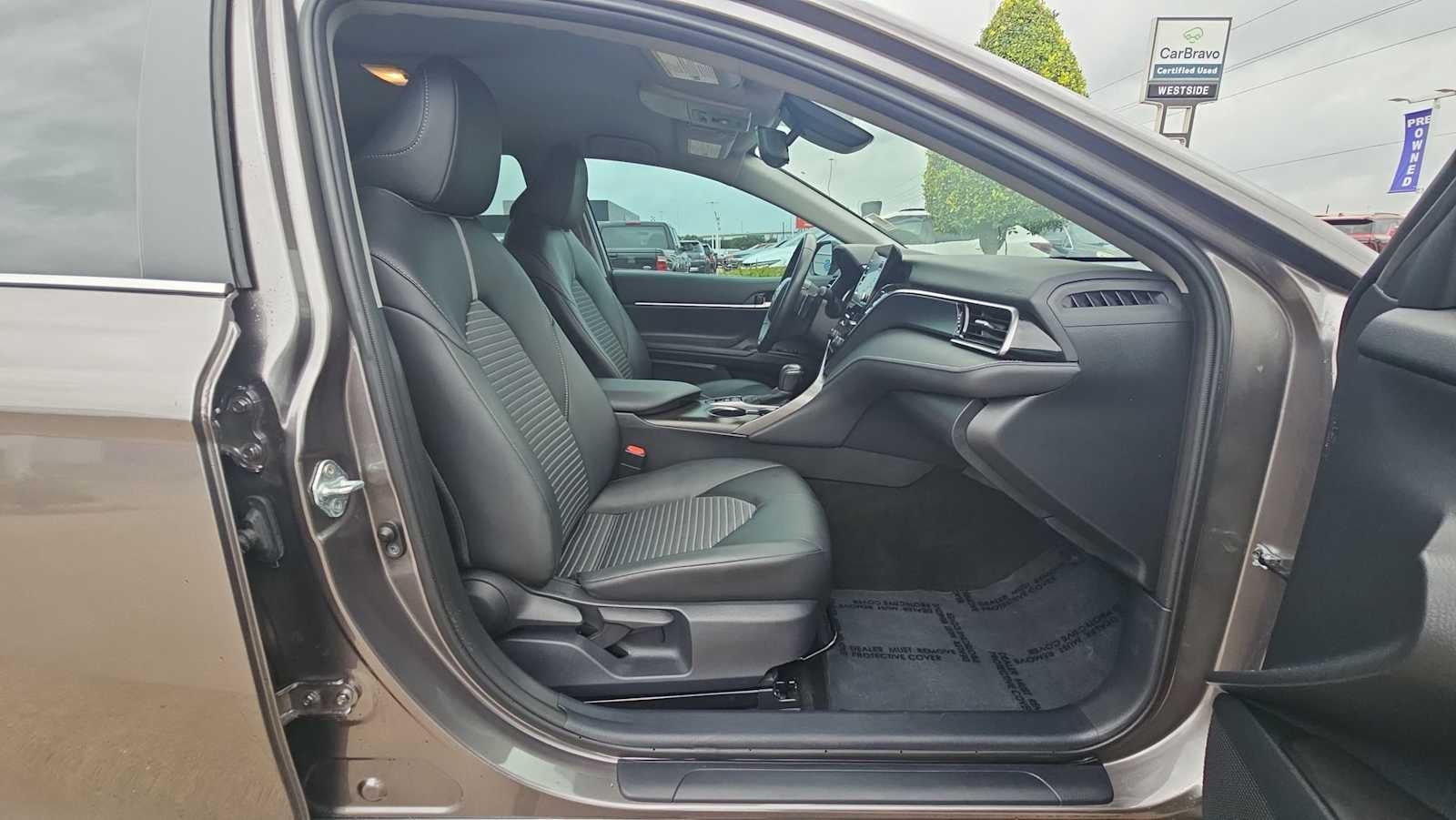 2024 Toyota Camry Hybrid SE