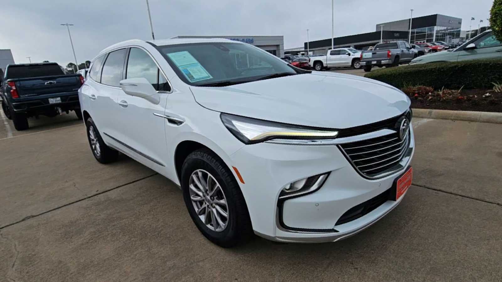 2023 Buick Enclave Essence