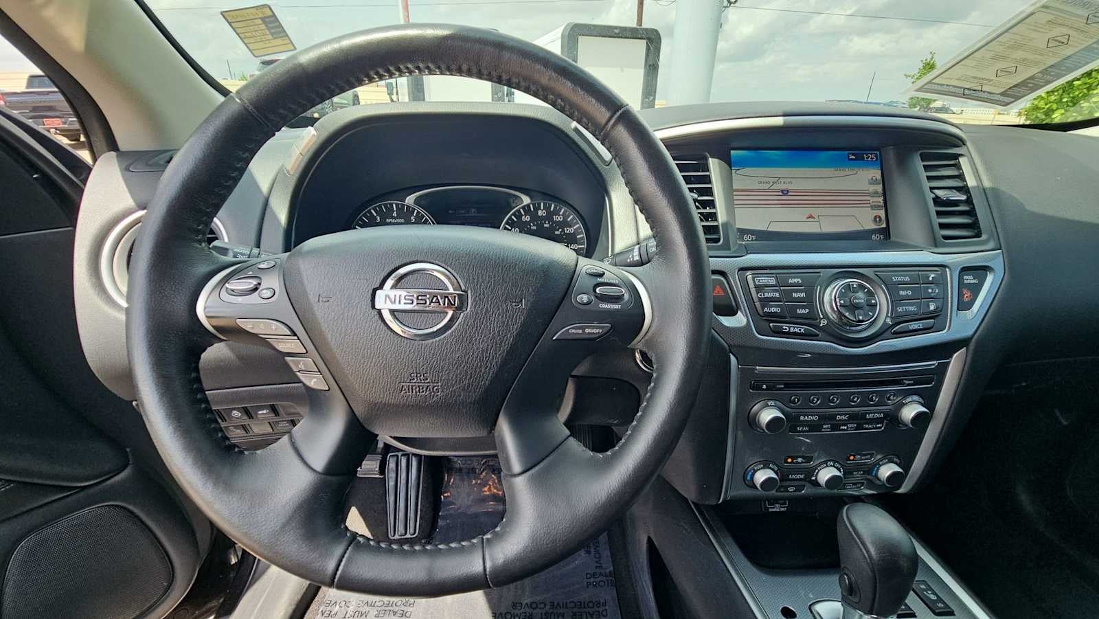 2020 Nissan Pathfinder SL