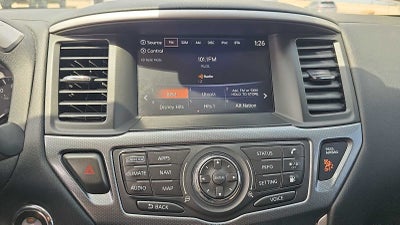 2020 Nissan Pathfinder SL