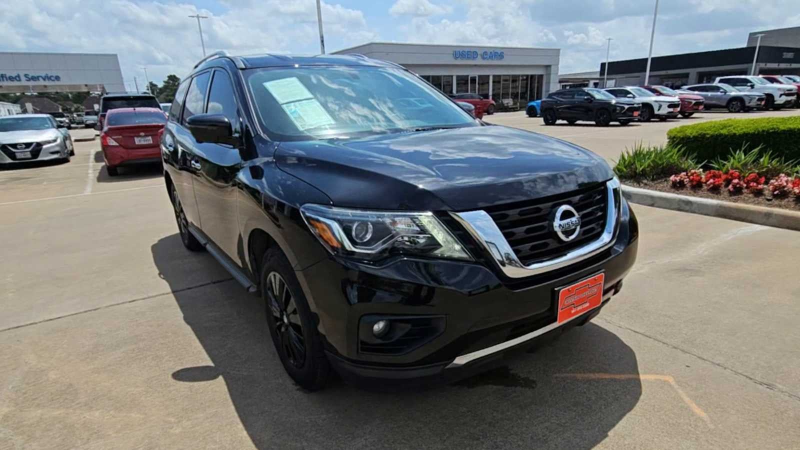 2020 Nissan Pathfinder SL