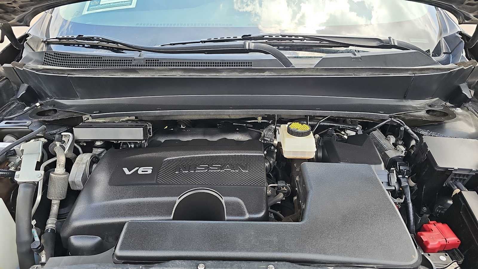 2020 Nissan Pathfinder SL