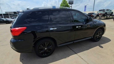 2020 Nissan Pathfinder SL