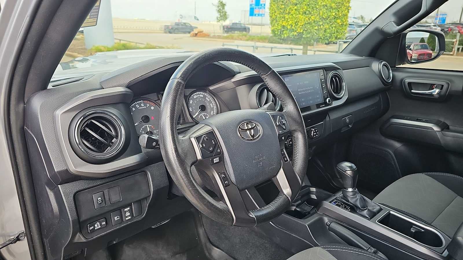 2020 Toyota Tacoma 2WD SR5