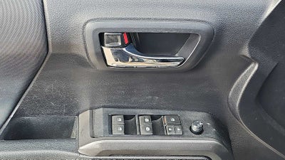 2020 Toyota Tacoma 2WD SR5