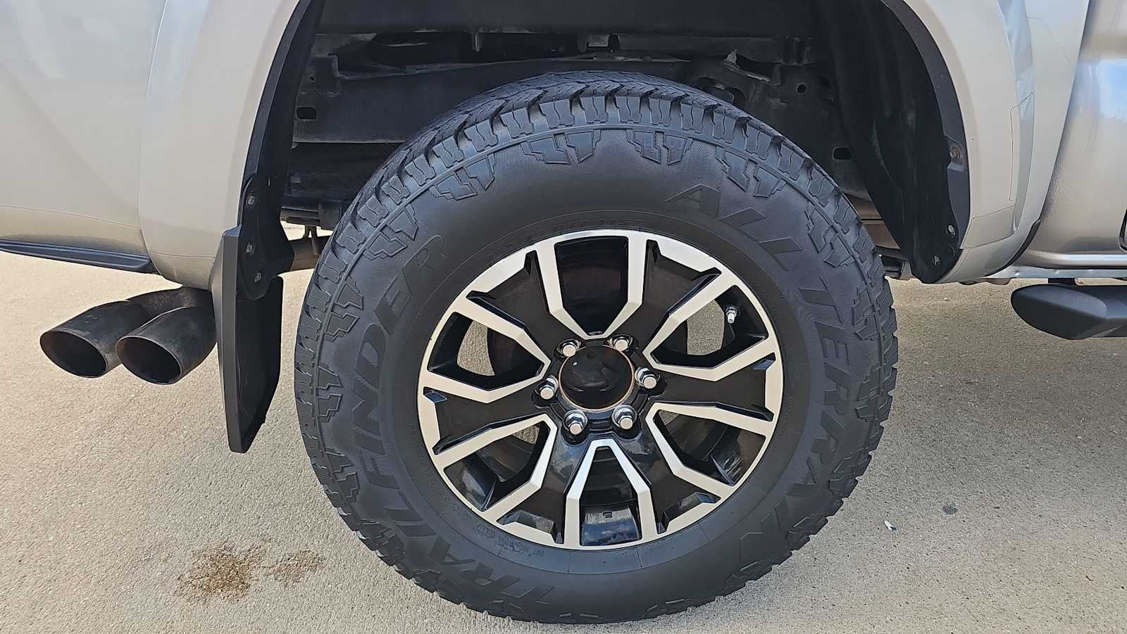 2020 Toyota Tacoma 2WD SR5