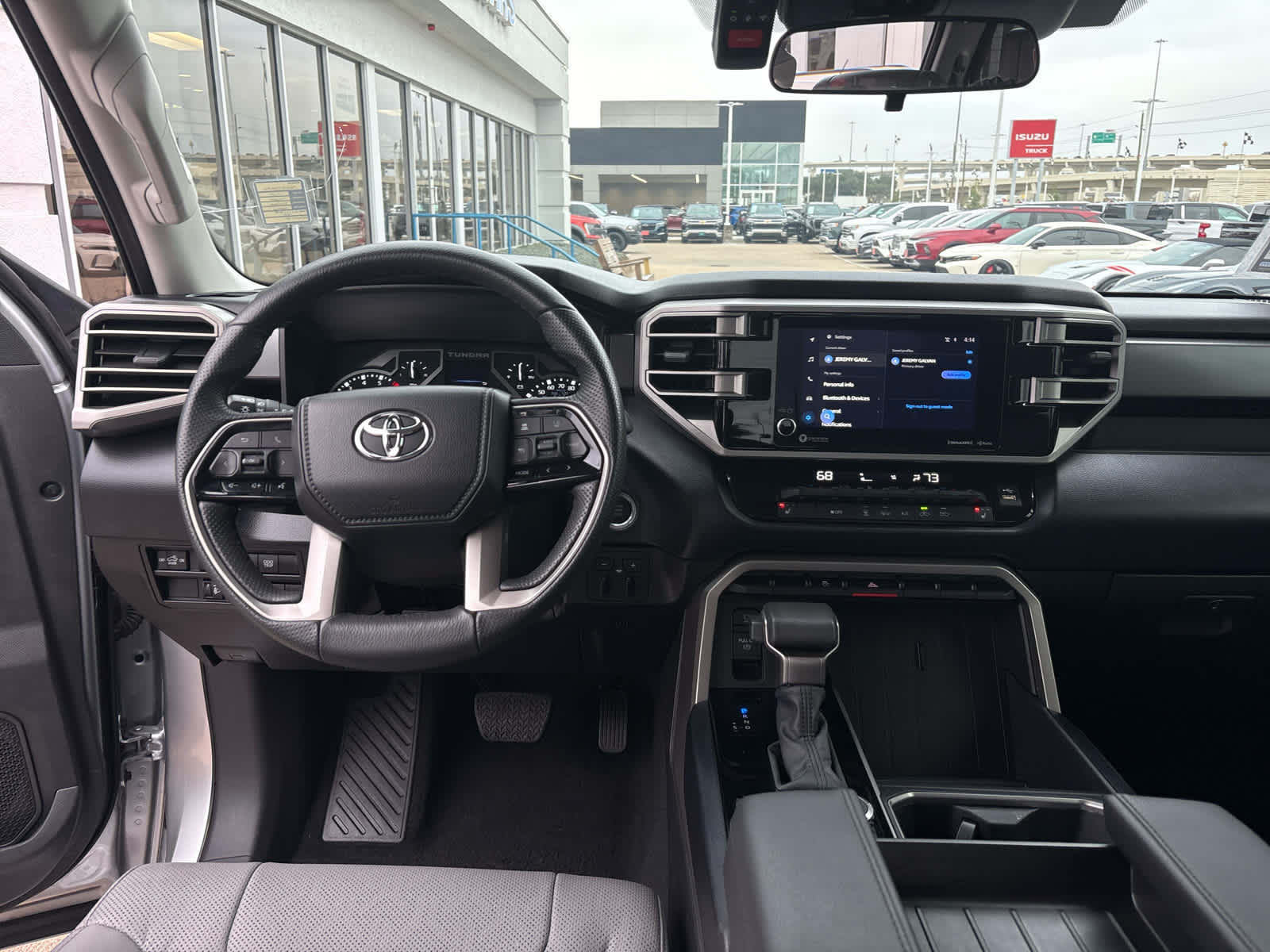 2024 Toyota Tundra 4WD SR5