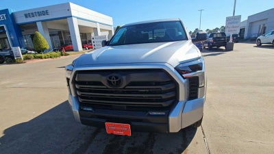 2024 Toyota Tundra 4WD SR5
