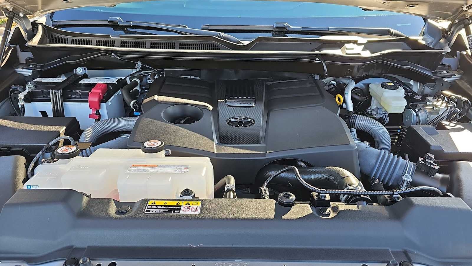 2024 Toyota Tundra 4WD SR5