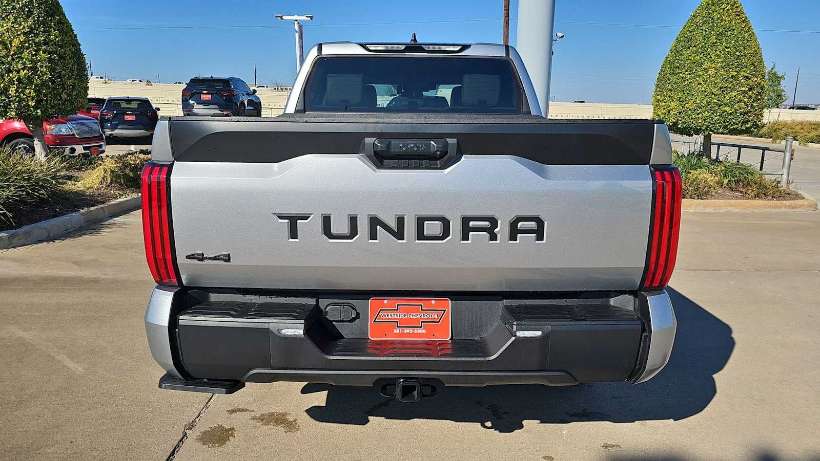2024 Toyota Tundra 4WD SR5