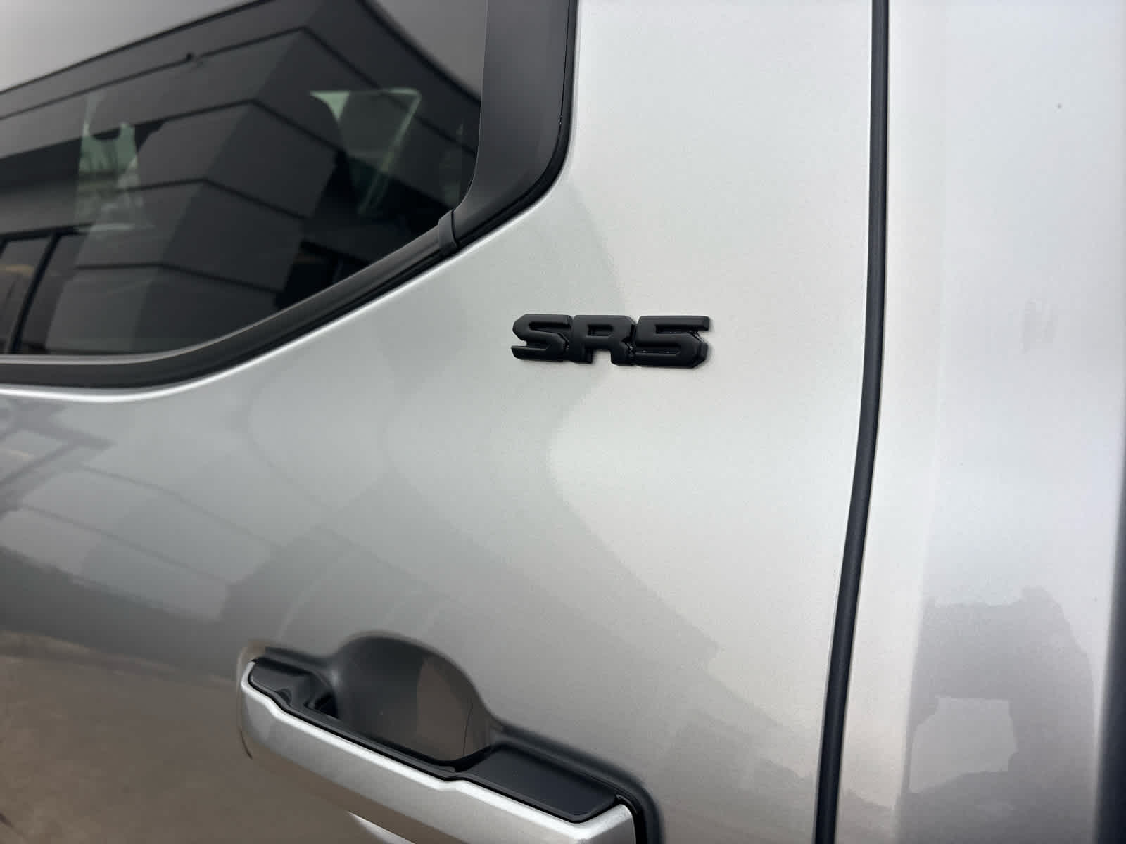 2024 Toyota Tundra 4WD SR5