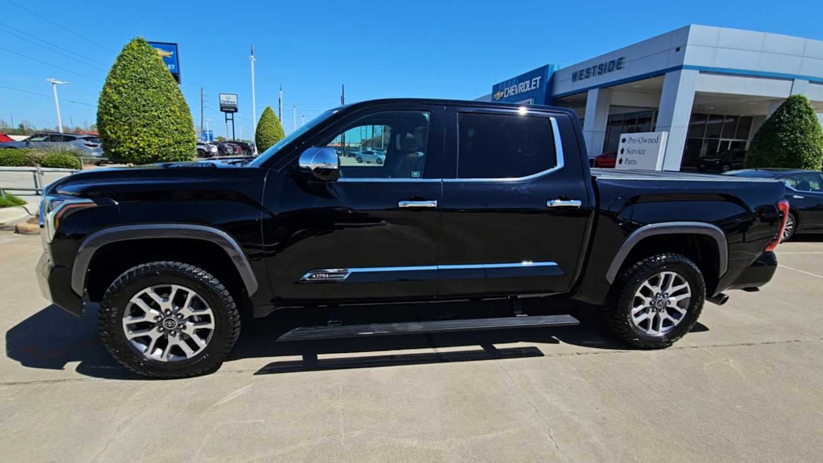 2022 Toyota Tundra 4WD 1794 Edition Hybrid