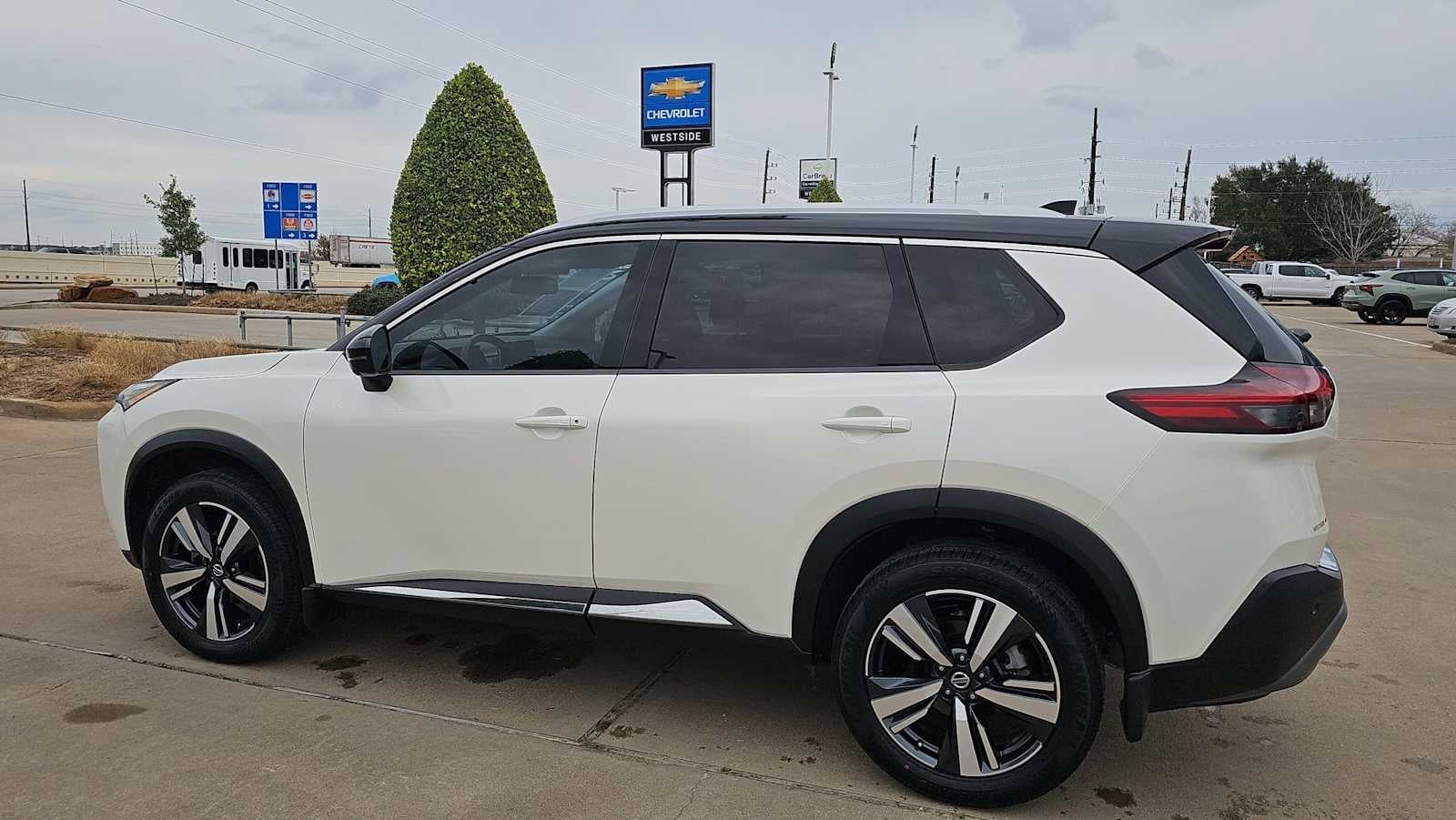 2021 Nissan Rogue SL FWD