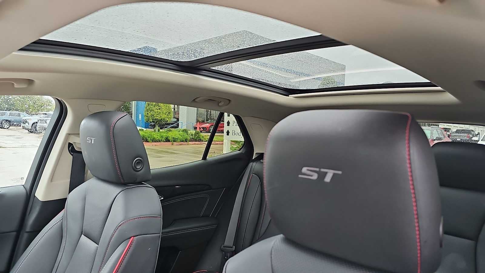 2022 Buick Envision Essence