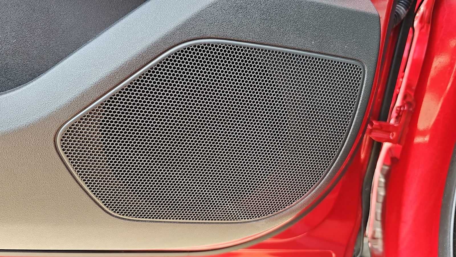2022 Land Rover Range Rover Velar P250 R-Dynamic S