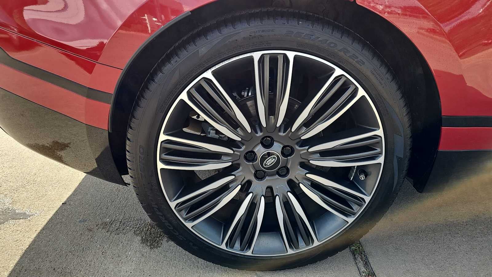 2022 Land Rover Range Rover Velar P250 R-Dynamic S
