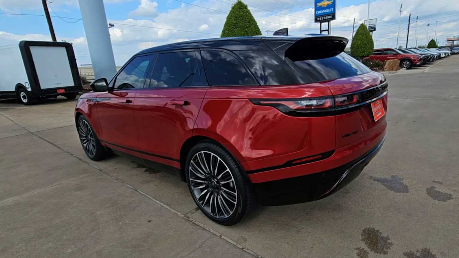 2022 Land Rover Range Rover Velar P250 R-Dynamic S