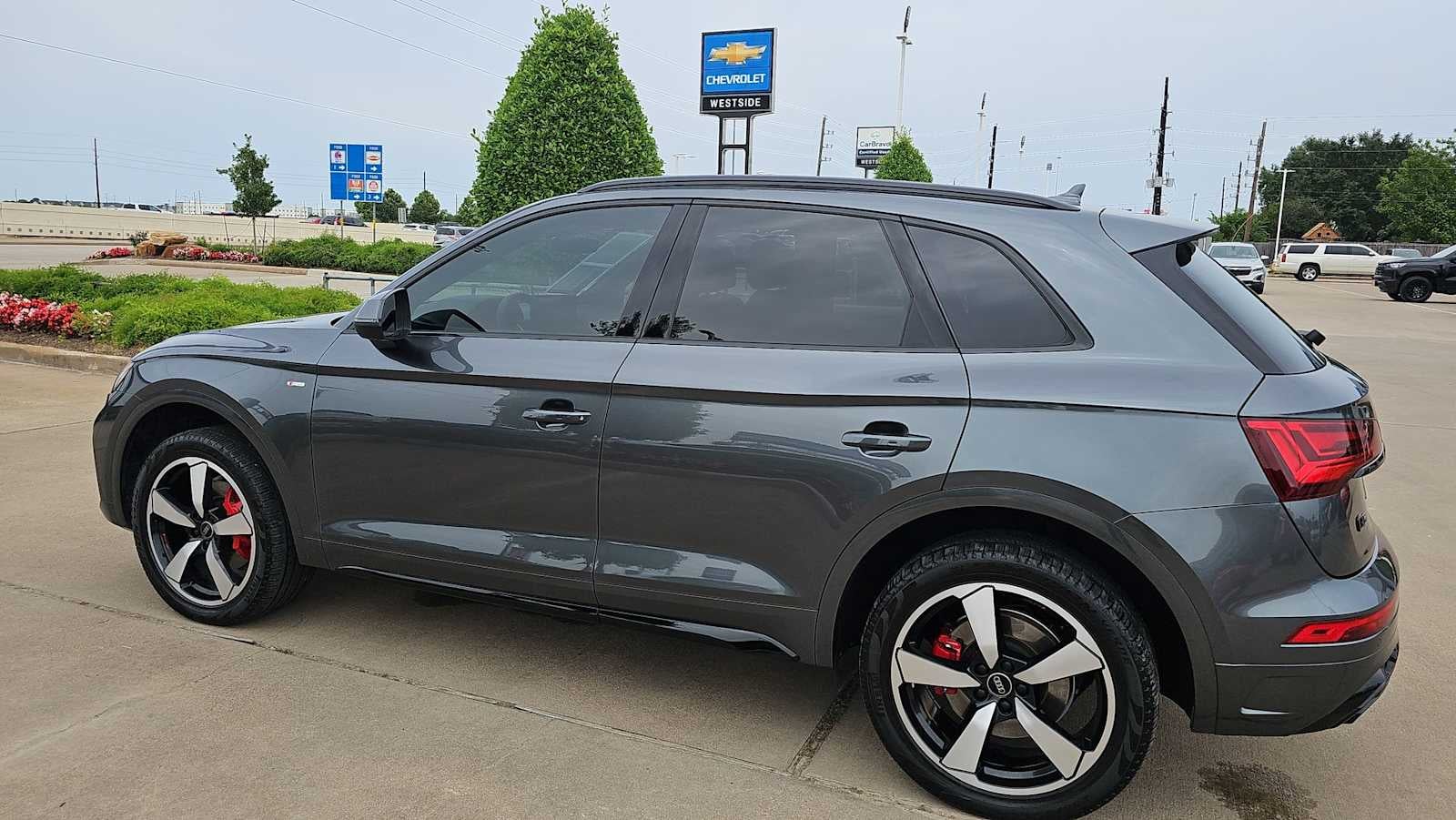 2024 Audi Q5 Premium Plus 45 TFSI S line quattro